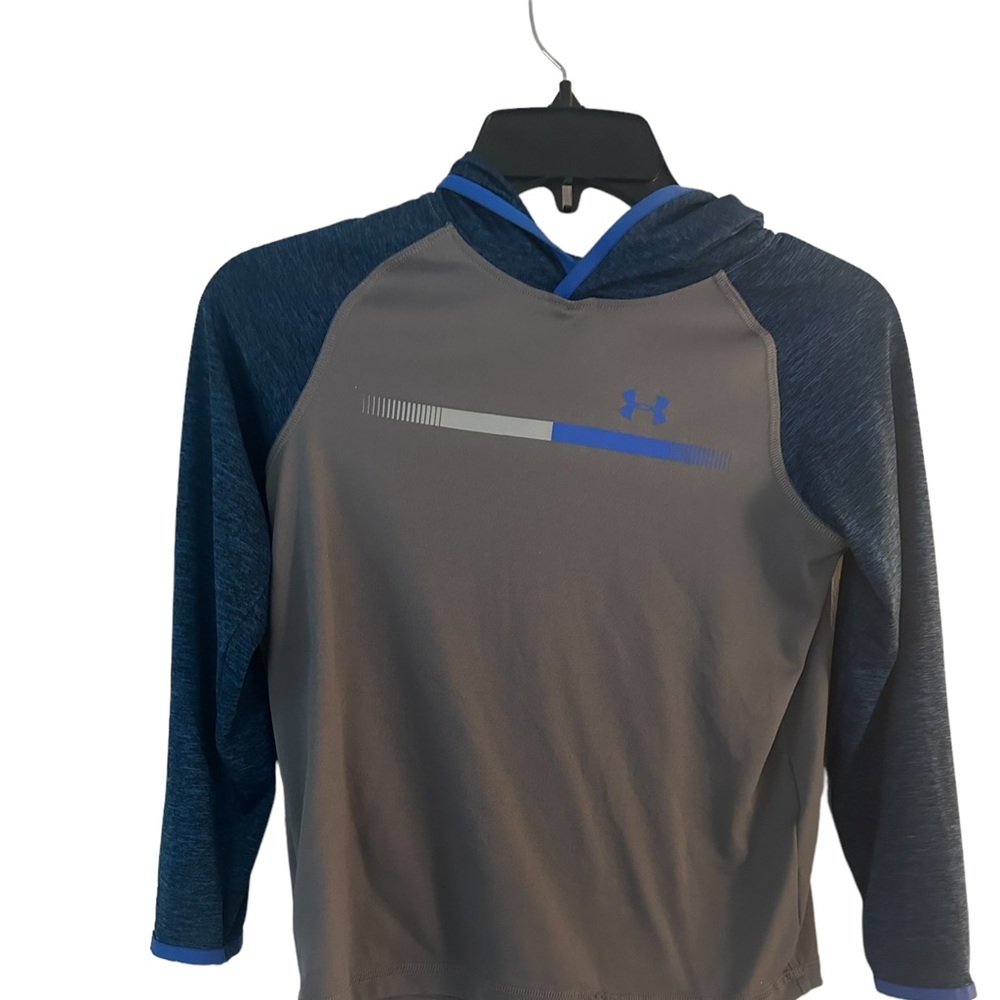 Under Armour Shirt Boys YSM  Gray Blue Lightweight Long Sleeve Youth